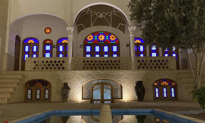Kāshān Hostel | Hostel ∙ 8 guests