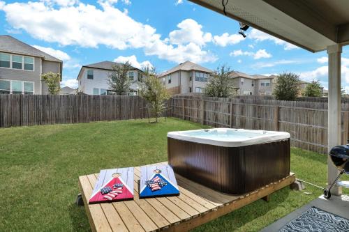 San Antonio House | Hot Tub Getaway Game Room Office Yard Bbq Wifi