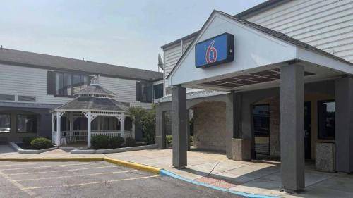 Newark Hotel | Hotel ∙ 4 guests