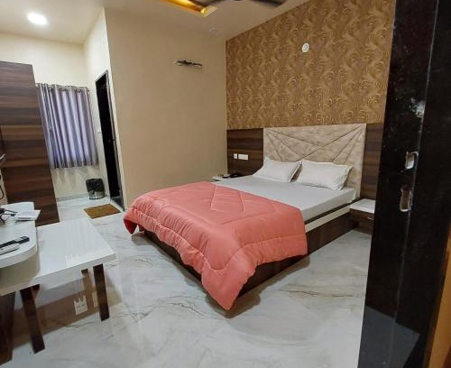 Bhusawal Hotel | Hotel Amrit palace