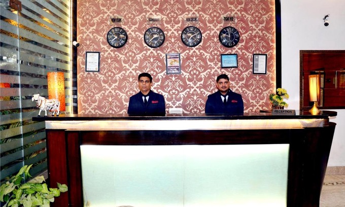 Panipat Hotel | Hotel B.R. Inn