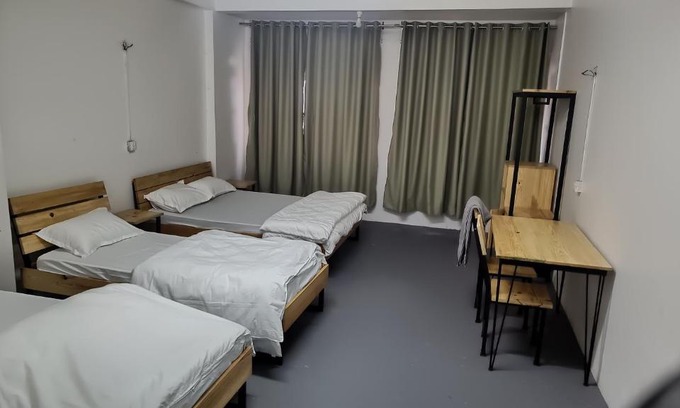 Chitwan District Hotel | Hotel Baishnav