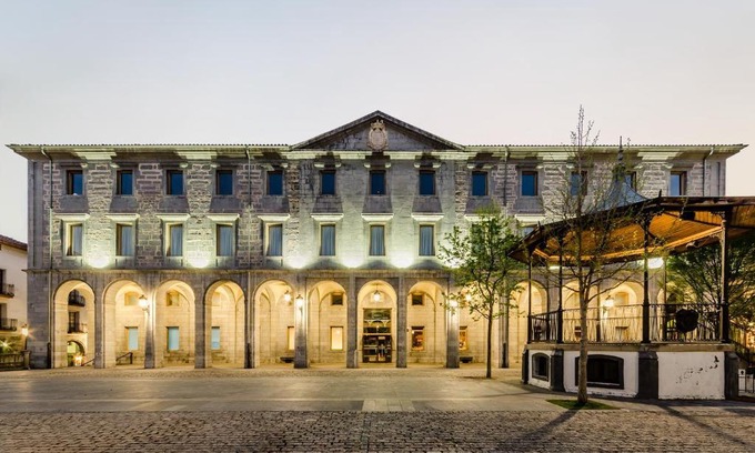 Orduna Hotel | Hotel Balneario Orduña Plaza