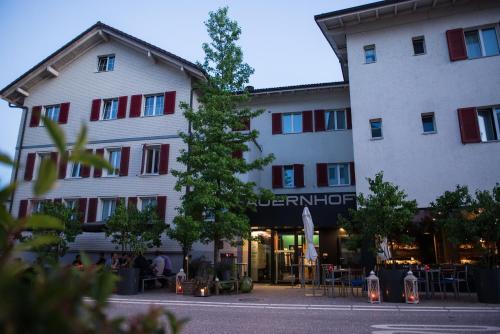 Rotkreuz Hotel | Hotel Bauernhof - Self Check-In Hotel