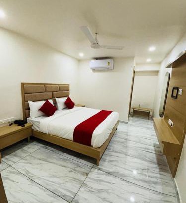 Vadodara House | Hotel BK Palace AC Rooms