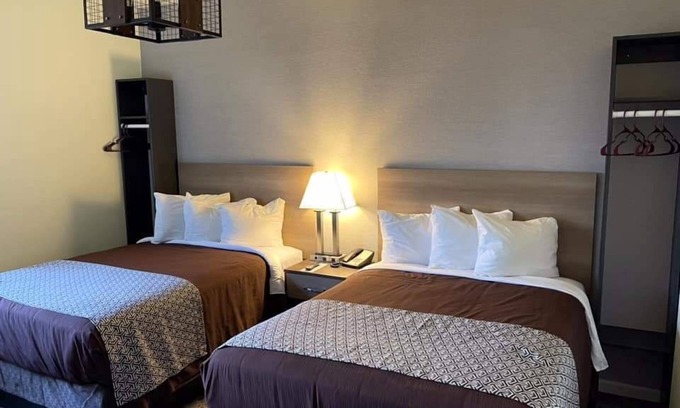 Manning Hotel | Hotel Dakota