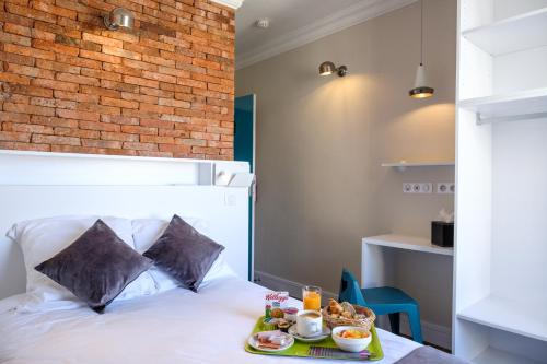 Montparnasse Hotel | HOTEL DE PARIS MONTPARNASSE