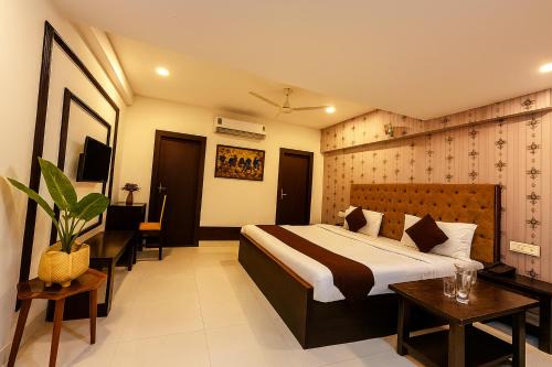 Korba Hotel | Hotel Deendayal