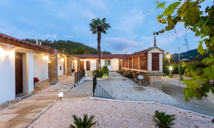 Boqueixon Apartment | Hotel Donas e Cabaleiros