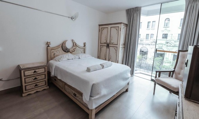 Cercado de Lima Hotel | Hotel El Plaza Centro de Lima