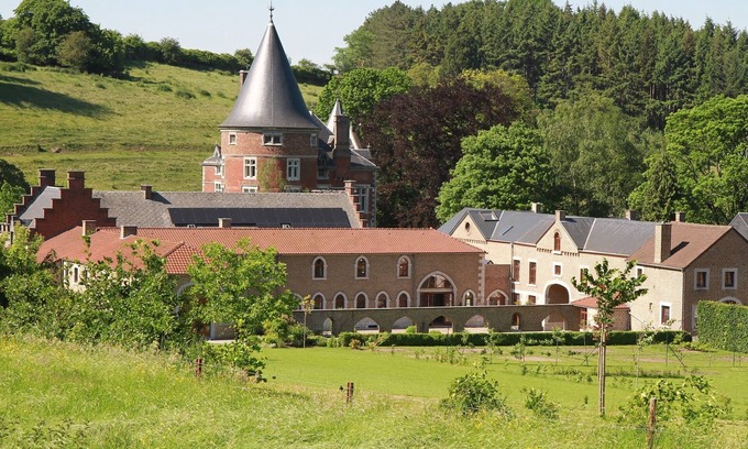 Huy Hotel | Hotel - Ferme du Chateau D'ahin