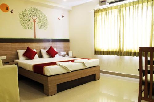 Yeshwanthpur Hotel | HOTEL GREEN TREES