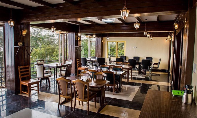 Baluwapati Deupur Hotel | HOTEL GREEN VALLEY