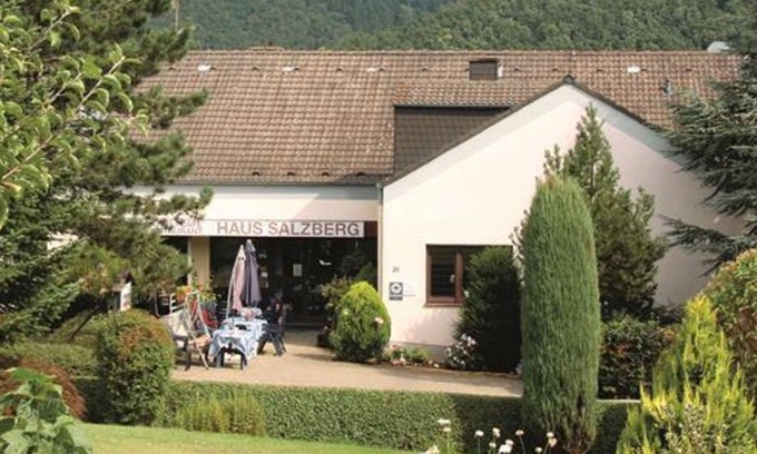 Gemund House | Hotel Haus Salzberg - Double Room Shower/WC