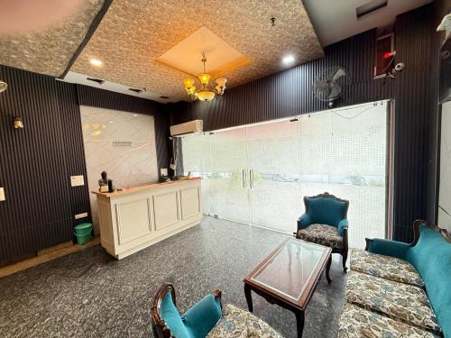 Patiala Hotel | Hotel HD Residency A Unit By Hotel Harbans