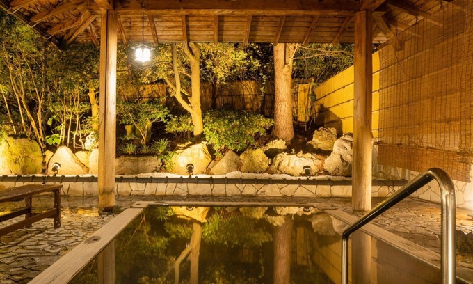 Iwamuro Onsen House | Hotel Hoho "A hotel overlooking the Echigo Plain and the Yahiko mountain range"