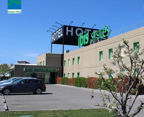 Lleida Hotel | Hotel Ibis Styles Lleida Torrefarrera