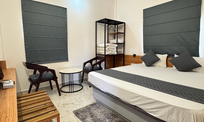 Siliguri Cabin | Hotel Insta 18