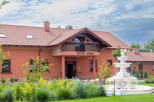 Senec Hotel | Hotel Kúria Červený Majer
