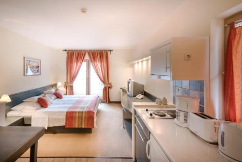 Heviz Hotel | Hotel Kalma, Kalma Villa, Apart Hotel