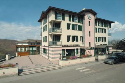 Monghidoro Hotel | Hotel Kristall