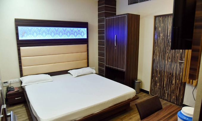Jhunjhunu Hotel | HOTEL MIDTOWN AND RESTAURANT