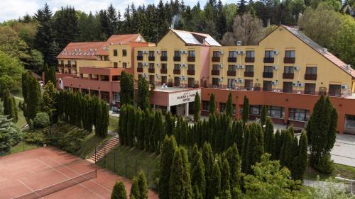 Matraszentimre Hotel | Hotel Narád