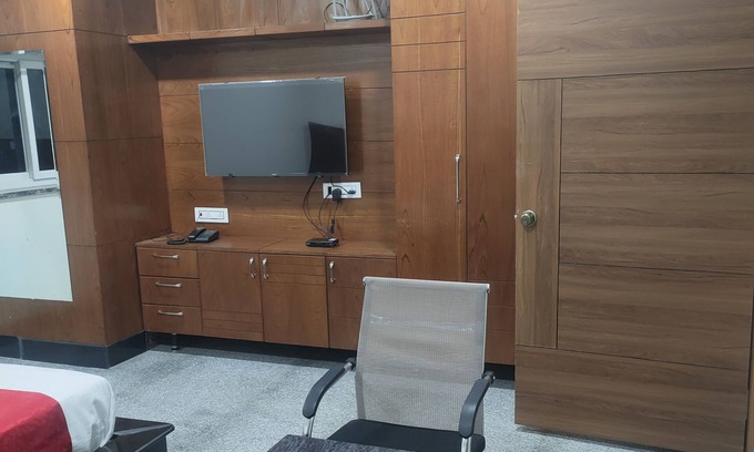 LB Nagar Hotel | Hotel New Maruthi Inn