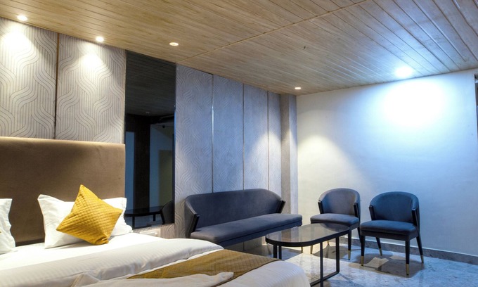 Goregaon West Hotel | Hotel Nexus Inn