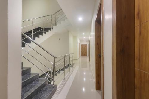 Warangal Hotel | Hotel O Kakatiya Residency