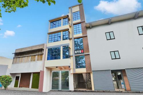 Ghatshila Hotel | HOTEL O SOUTH INN