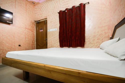 Sholinghur Hotel | Hotel O Sri Lakshmi Narasimha
