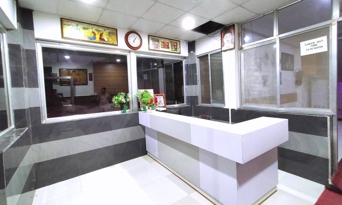 Chitrakoot Hotel | Hotel Parth