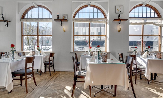 Bronderslev Hotel | Hotel Phønix Brønderslev