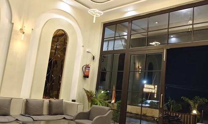 Maheshwar Hotel | Hotel Prakhyat