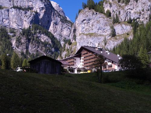 Malga Ciapela Hotel | Hotel Principe Marmolada
