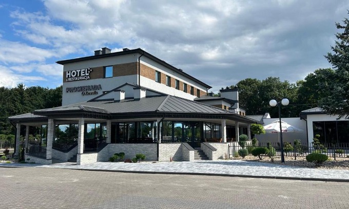Radom Hotel | Hotel Promenada Biznes & Wypoczynek