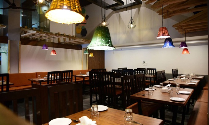 Satara Hotel | Hotel Pushpak Satara