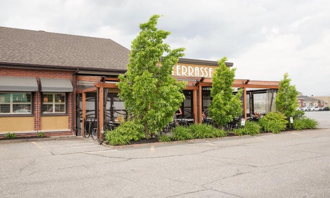Saint-Joseph-de-Beauce Hotel | Hotel-Resto-Bar Le Journel