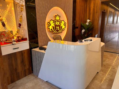Pithampur Hotel | Hotel RK 75