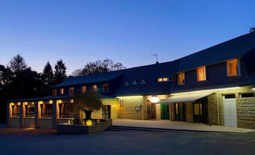 Tremblay Hotel | HOTEL Roc Land