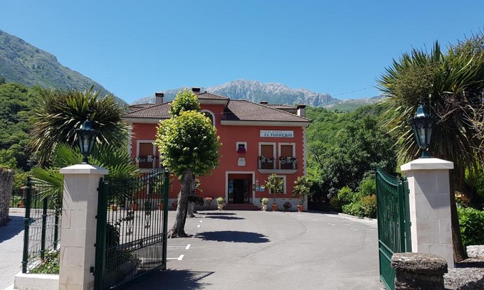 Arenas de Cabrales Hotel | Hotel Rural El Torrejon