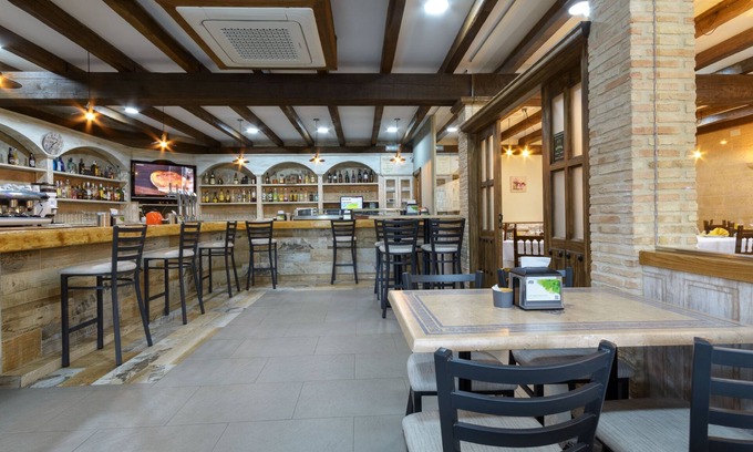 Vegas De Coria Hotel | Hotel Rural Los Ángeles