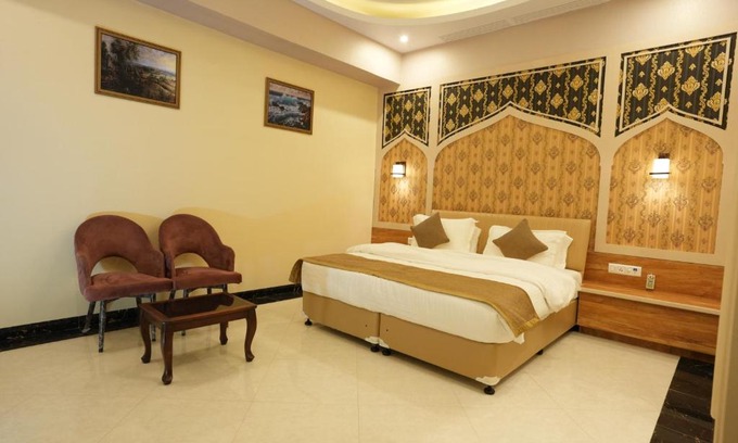Faridkot Hotel | HOTEL SANDHUZ RESIDENCY