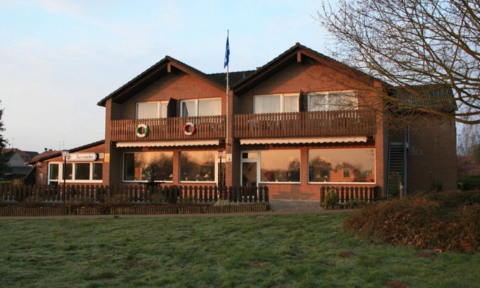 Gartow Hotel | Hotel Seeblick Garni