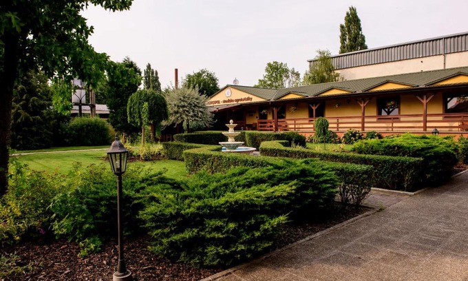 Michalovce Hotel | Hotel Slnecny Dvor