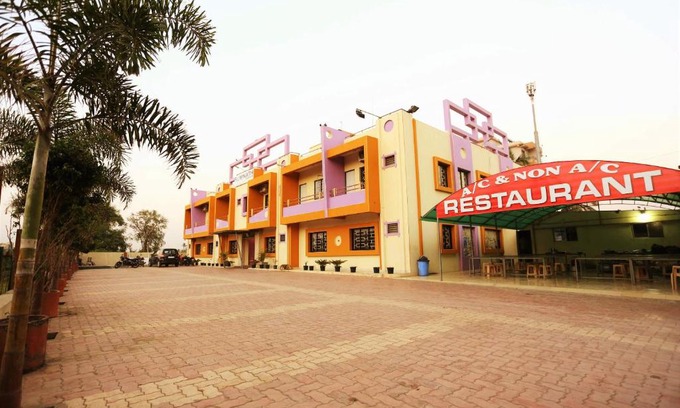 Somnath Hotel | Hotel Somnath Sagar