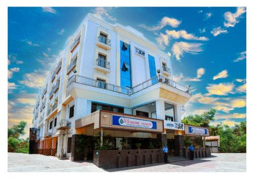 Tiruchendur Hotel | Hotel SR Tiruchendur