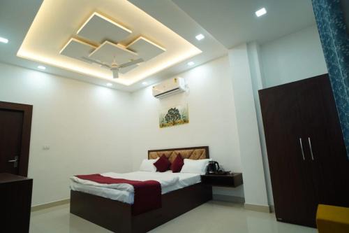 Farrukhabad Hotel | Hotel Sunrise