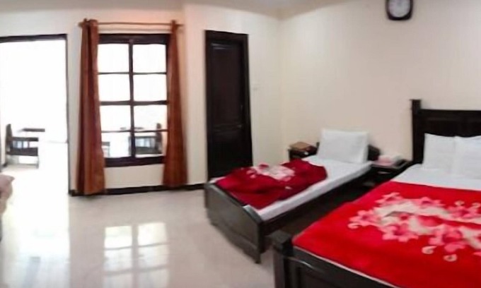 Miandam Hotel | Hotel Swiss Palace